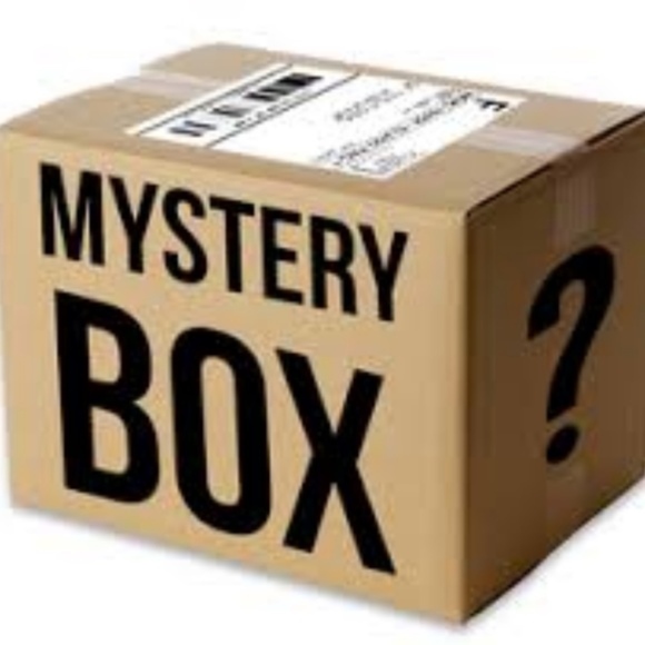 Mens Mystery Box Reseller Box - Picture 2 of 3